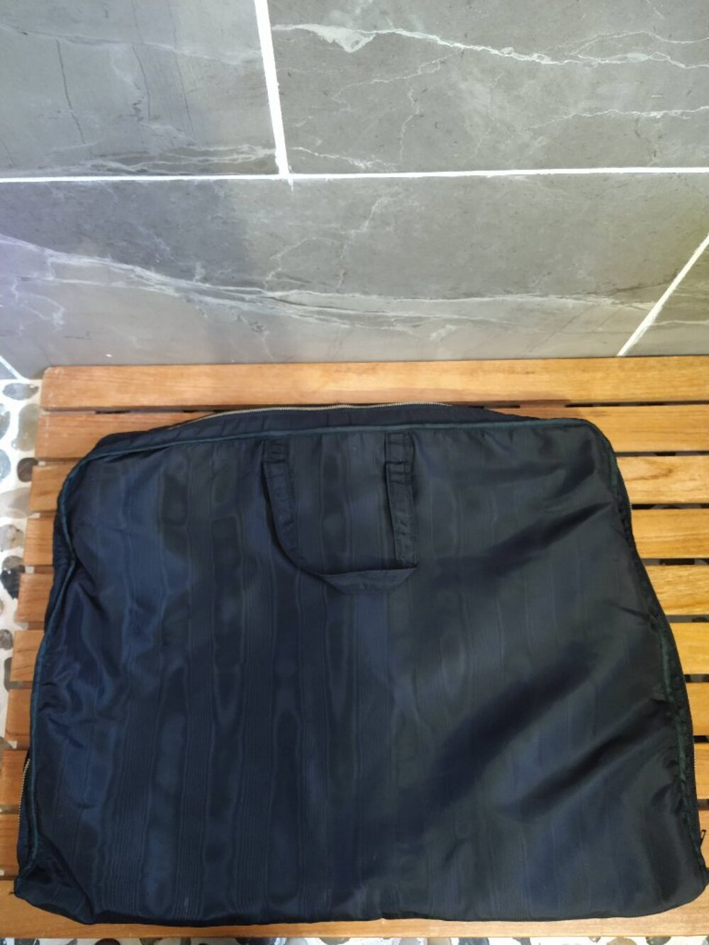 Black Nylon Folding Garment Bag